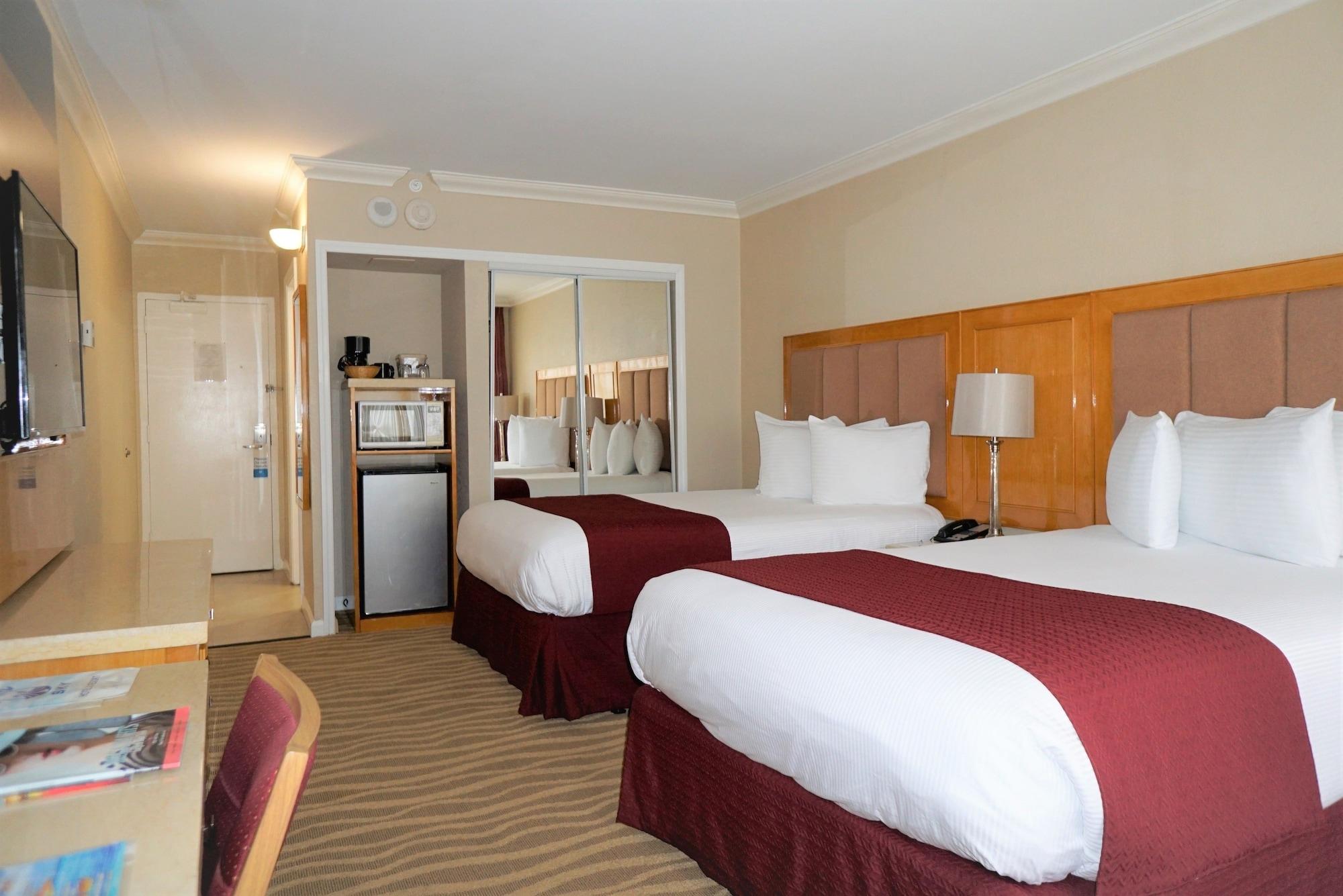 Ocean Sky Hotel & Resort Fort Lauderdale Exterior photo
