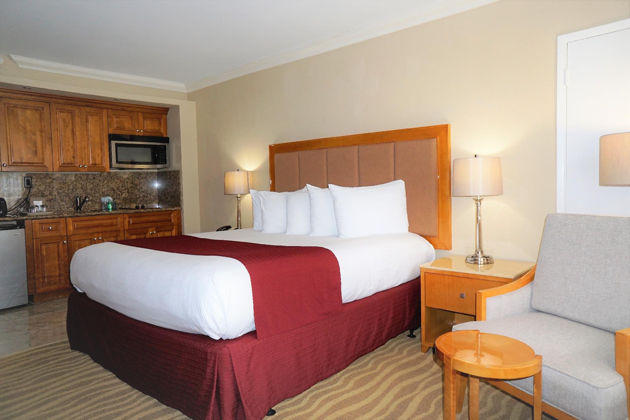 Ocean Sky Hotel & Resort Fort Lauderdale Exterior photo