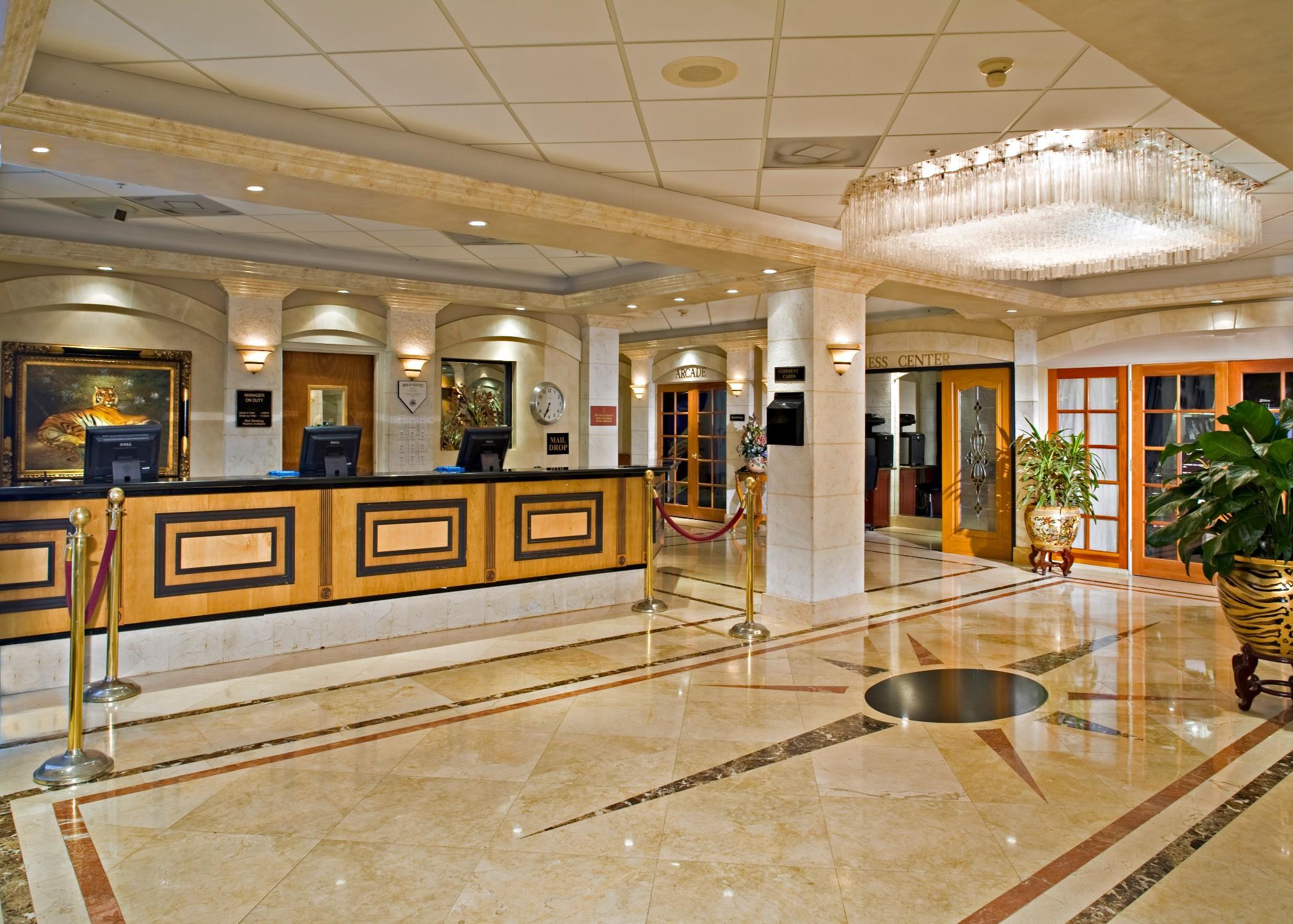 Ocean Sky Hotel & Resort Fort Lauderdale Exterior photo